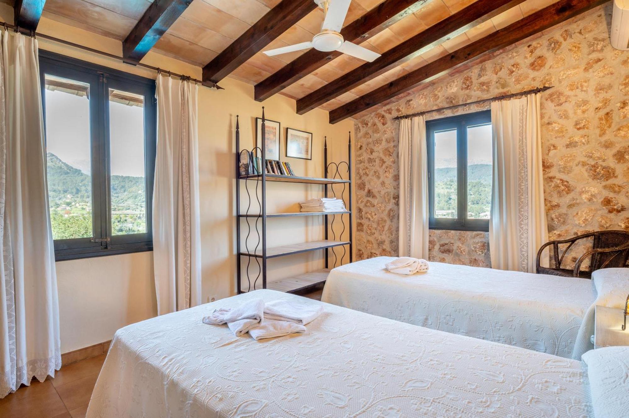 Villa Pou Dels Escarabats Pollença Esterno foto